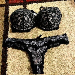 Bra and panty set